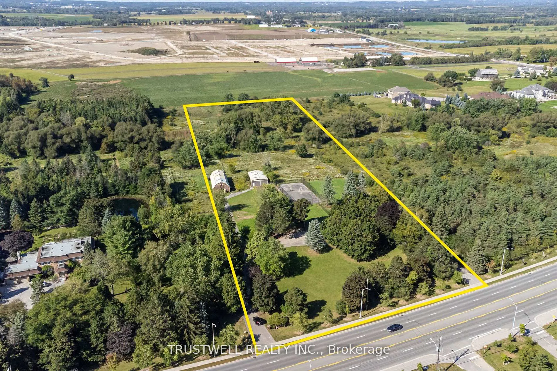Photo 1 of 3590 Major Mackenzie Drive E, Markham, Victoria Manor-Jennings Gate — HOMEH