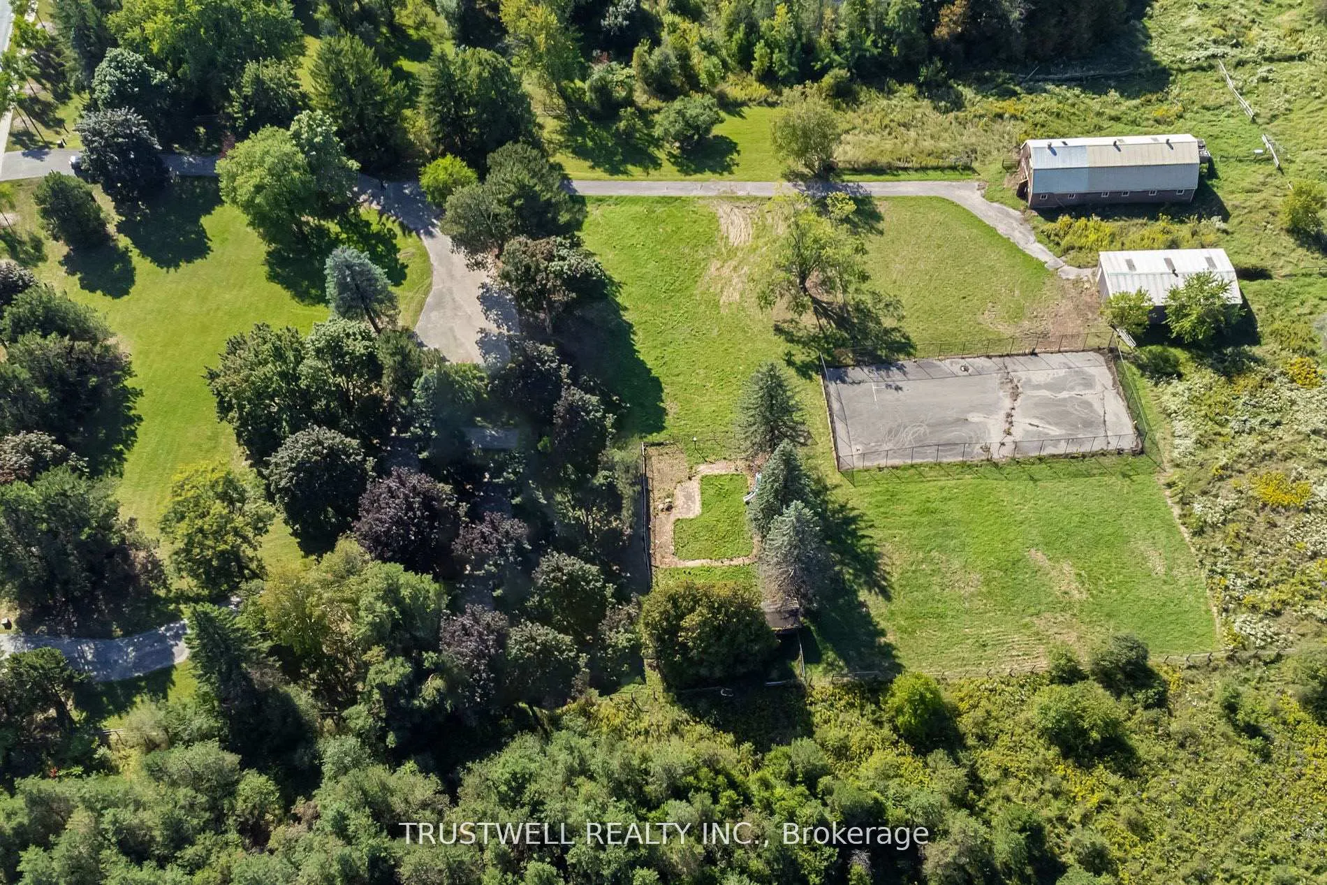Photo 7 of 3590 Major Mackenzie Drive E, Markham, Victoria Manor-Jennings Gate — HOMEH
