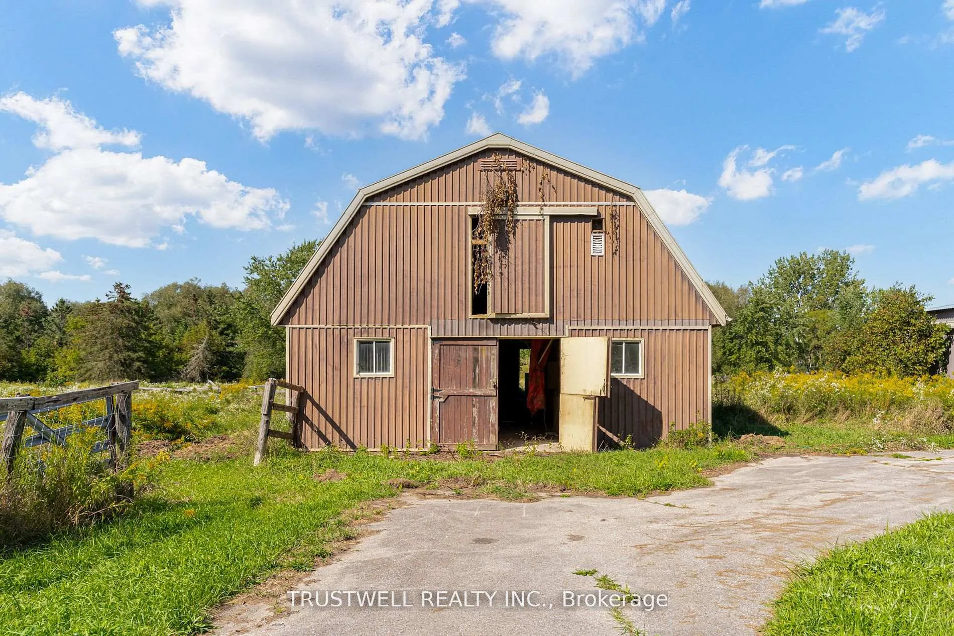 Photo 14 of 3590 Major Mackenzie Drive E, Markham, Victoria Manor-Jennings Gate — HOMEH