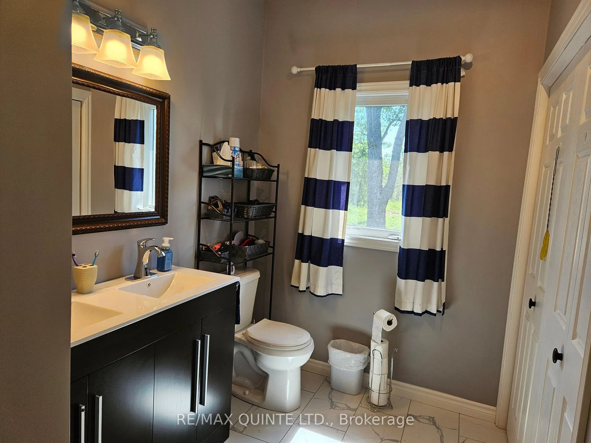 Photo 13 of 7 Clarke Road, Prince Edward County, Hallowell Ward — HOMEH