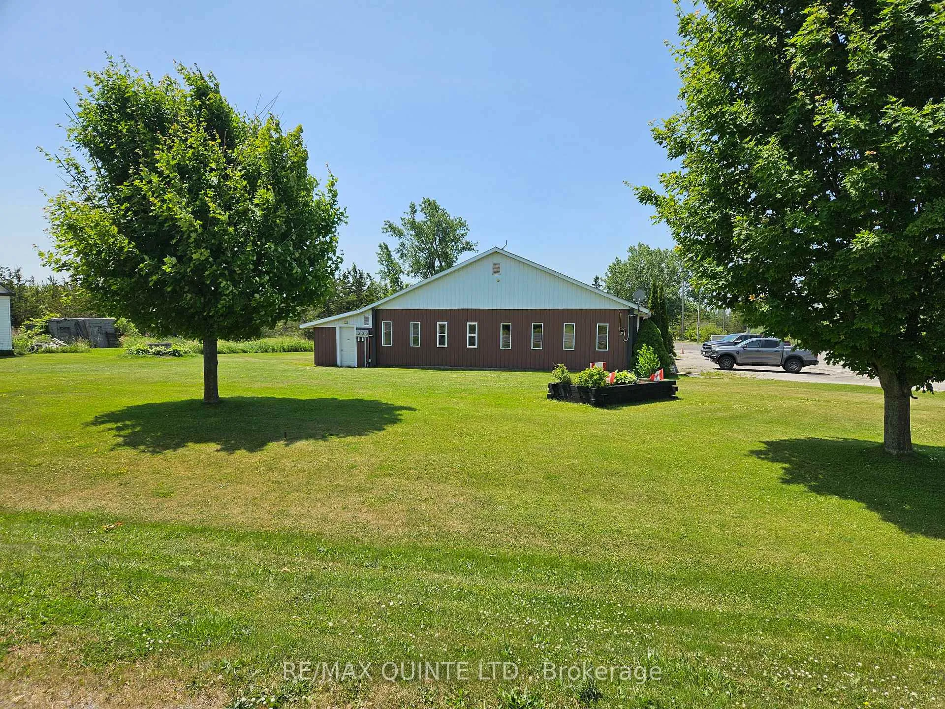 Photo 21 of 7 Clarke Road, Prince Edward County, Hallowell Ward — HOMEH