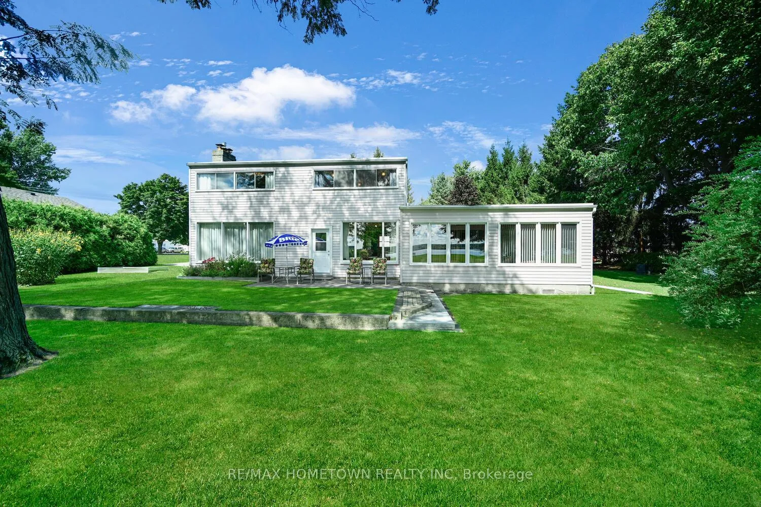 Photo 6 of 401 County Road 2, Edwardsburgh/Cardinal, Town of Cardinal — HOMEH