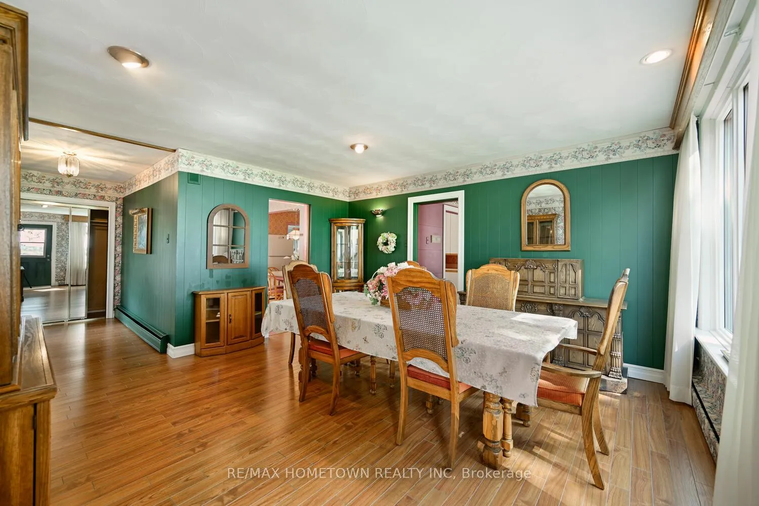 Photo 14 of 401 County Road 2, Edwardsburgh/Cardinal, Town of Cardinal — HOMEH