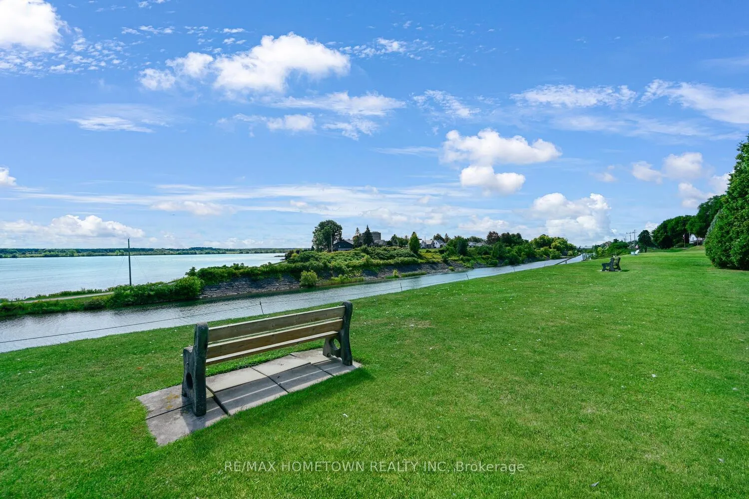Photo 40 of 401 County Road 2, Edwardsburgh/Cardinal, Town of Cardinal — HOMEH