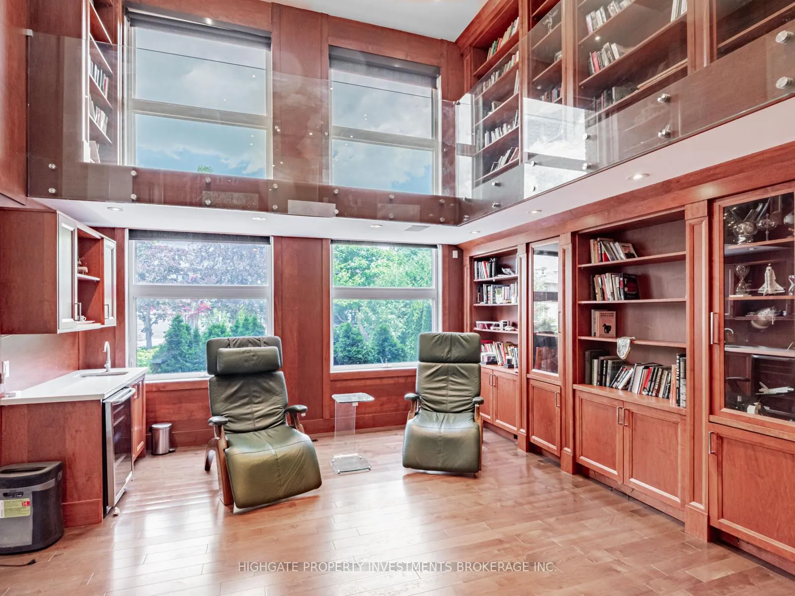 Photo 7 of 106 Brooke Street, Vaughan, Crestwood-Springfarm-Yorkhill — HOMEH
