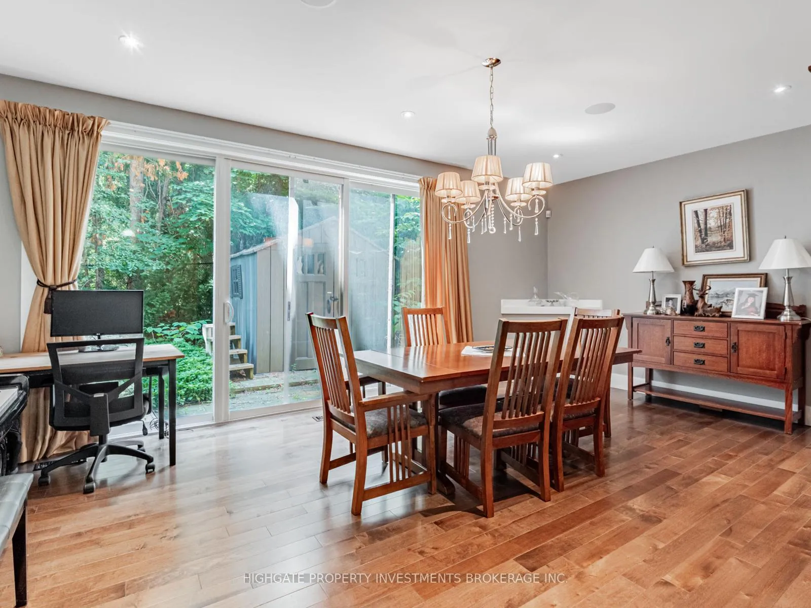 Photo 19 of 106 Brooke Street, Vaughan, Crestwood-Springfarm-Yorkhill — HOMEH