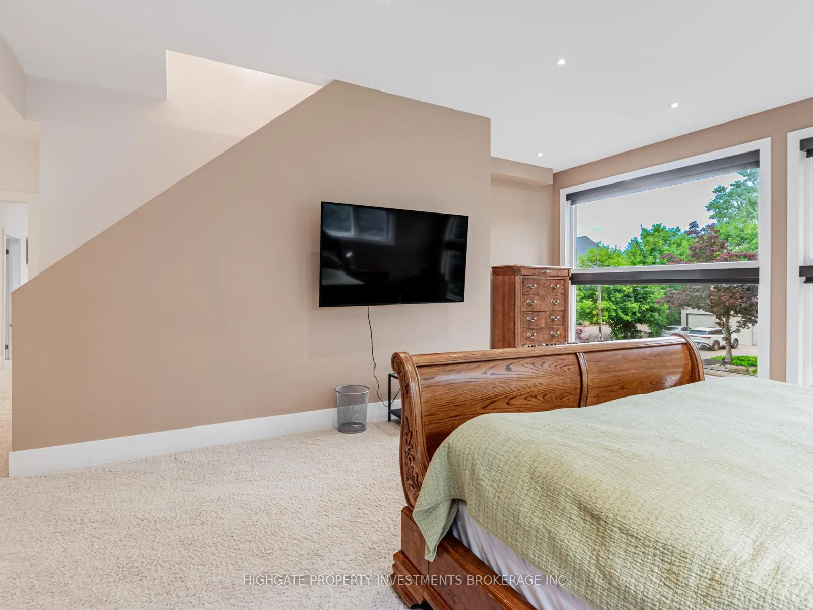 Photo 34 of 106 Brooke Street, Vaughan, Crestwood-Springfarm-Yorkhill — HOMEH