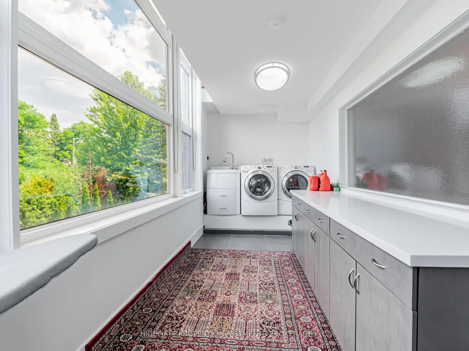 Photo 43 of 106 Brooke Street, Vaughan, Crestwood-Springfarm-Yorkhill — HOMEH