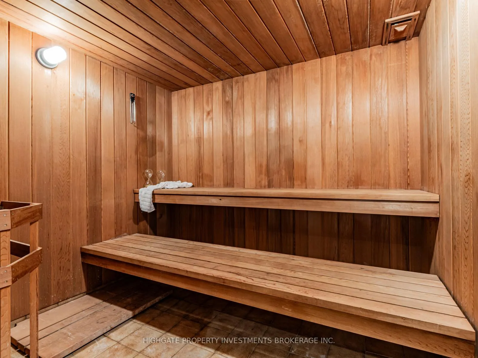 Photo 48 of 106 Brooke Street, Vaughan, Crestwood-Springfarm-Yorkhill — HOMEH