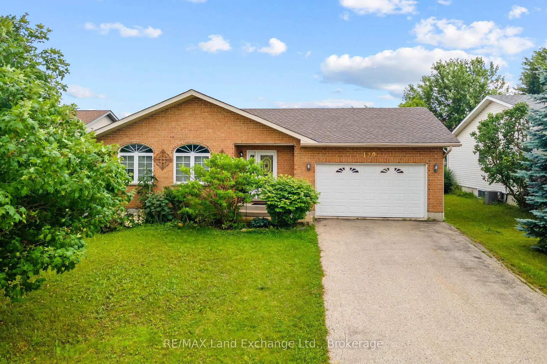 Photo 1 of 120 Owen Road, Wellington North, Mount Forest — HOMEH