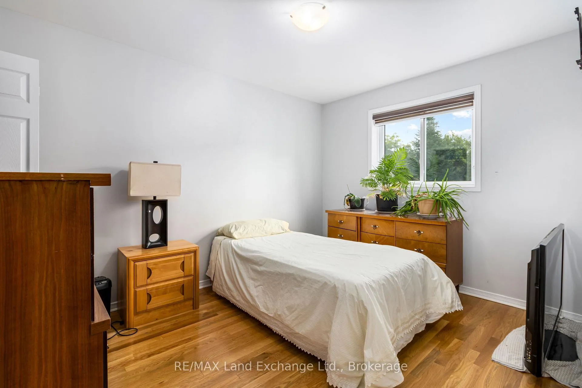 Photo 21 of 120 Owen Road, Wellington North, Mount Forest — HOMEH
