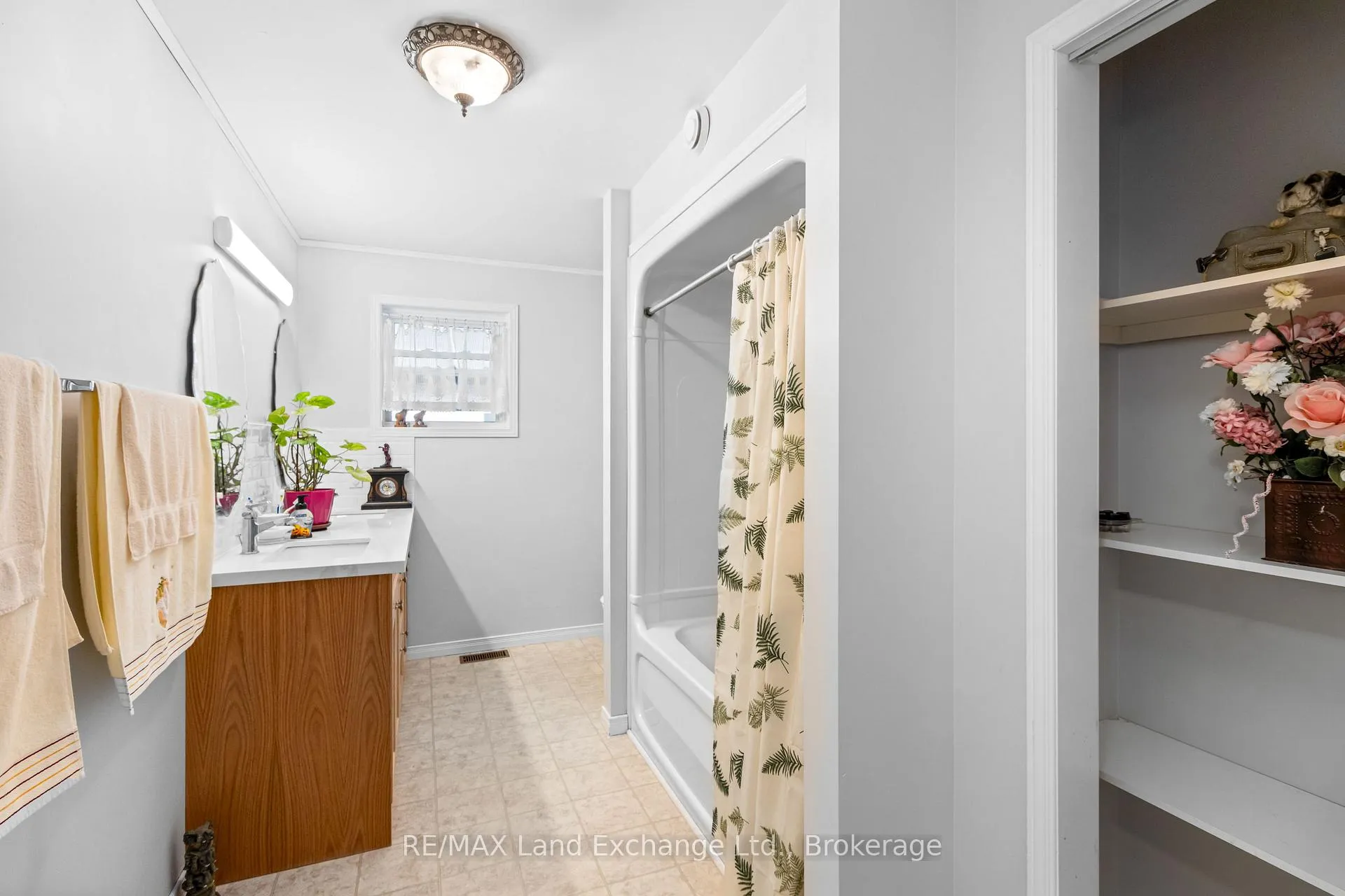 Photo 27 of 120 Owen Road, Wellington North, Mount Forest — HOMEH