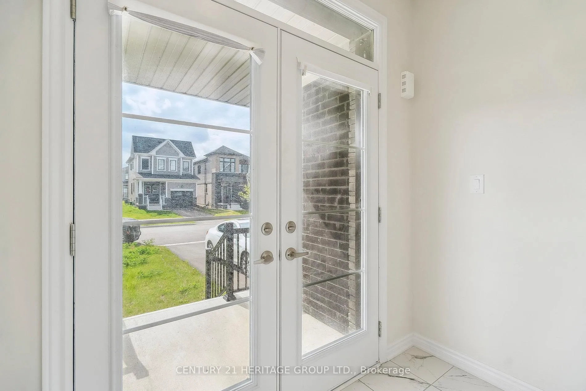 Photo 6 of 20 Sun Haven Lane, Thorold, Allanburg/Thorold South — HOMEH