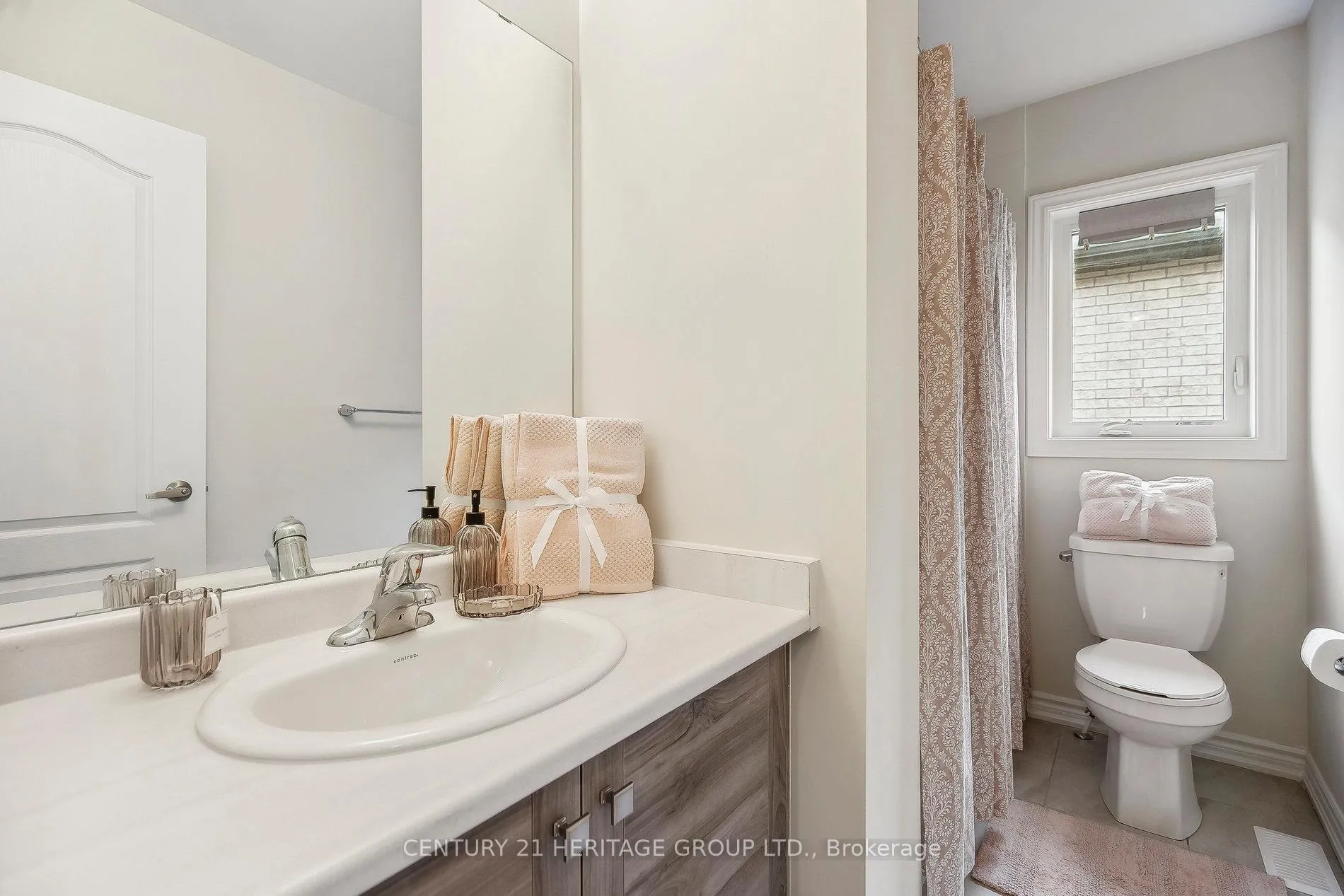 Photo 25 of 20 Sun Haven Lane, Thorold, Allanburg/Thorold South — HOMEH