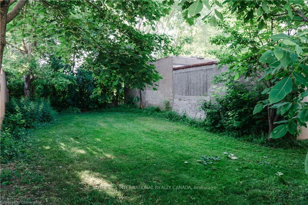 Photo 11 of 356 King Street E, Hamilton, Stoney Creek — HOMEH