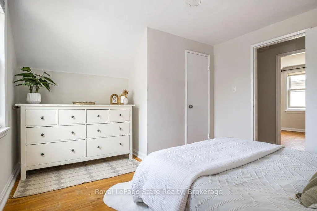 Photo 19 of 136 East 35th Street, Hamilton, Raleigh — HOMEH