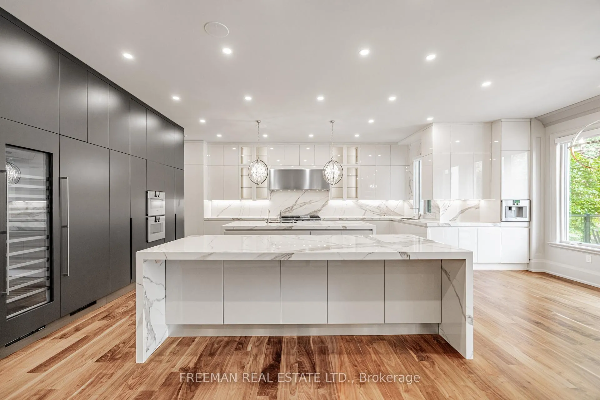 Photo 16 of 49 Dunvegan Road, Toronto, Casa Loma — HOMEH