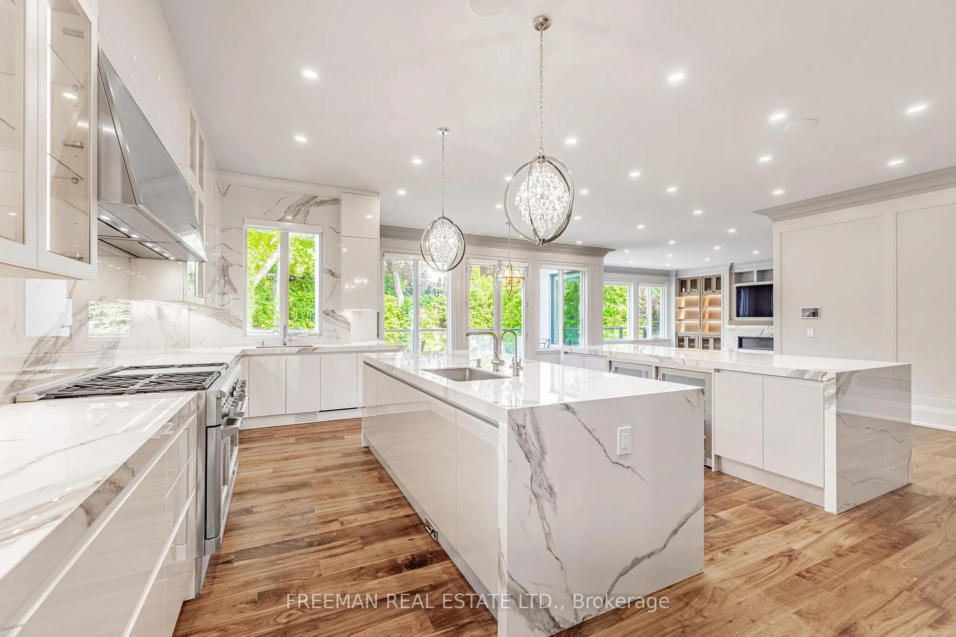 Photo 17 of 49 Dunvegan Road, Toronto, Casa Loma — HOMEH