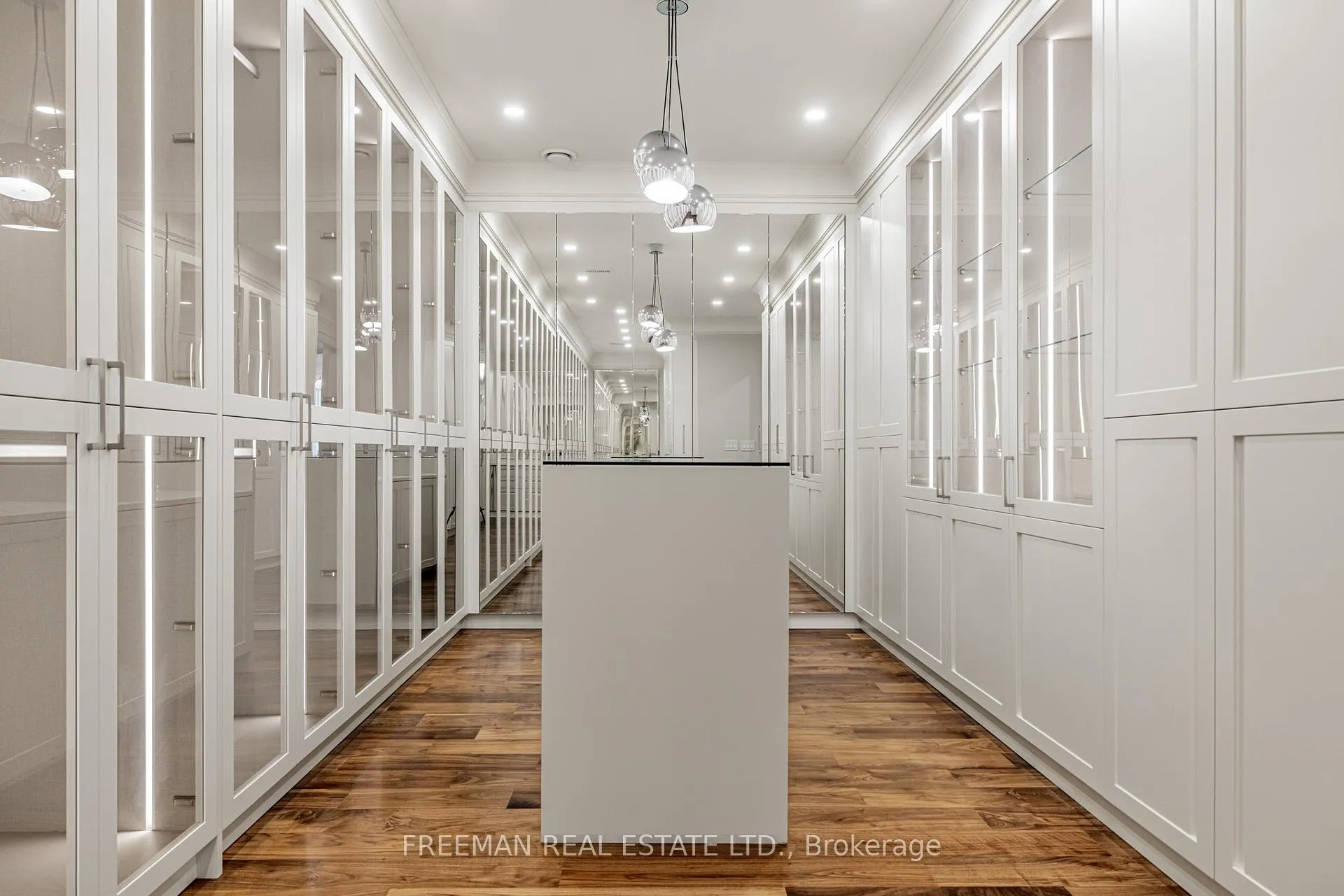 Photo 32 of 49 Dunvegan Road, Toronto, Casa Loma — HOMEH