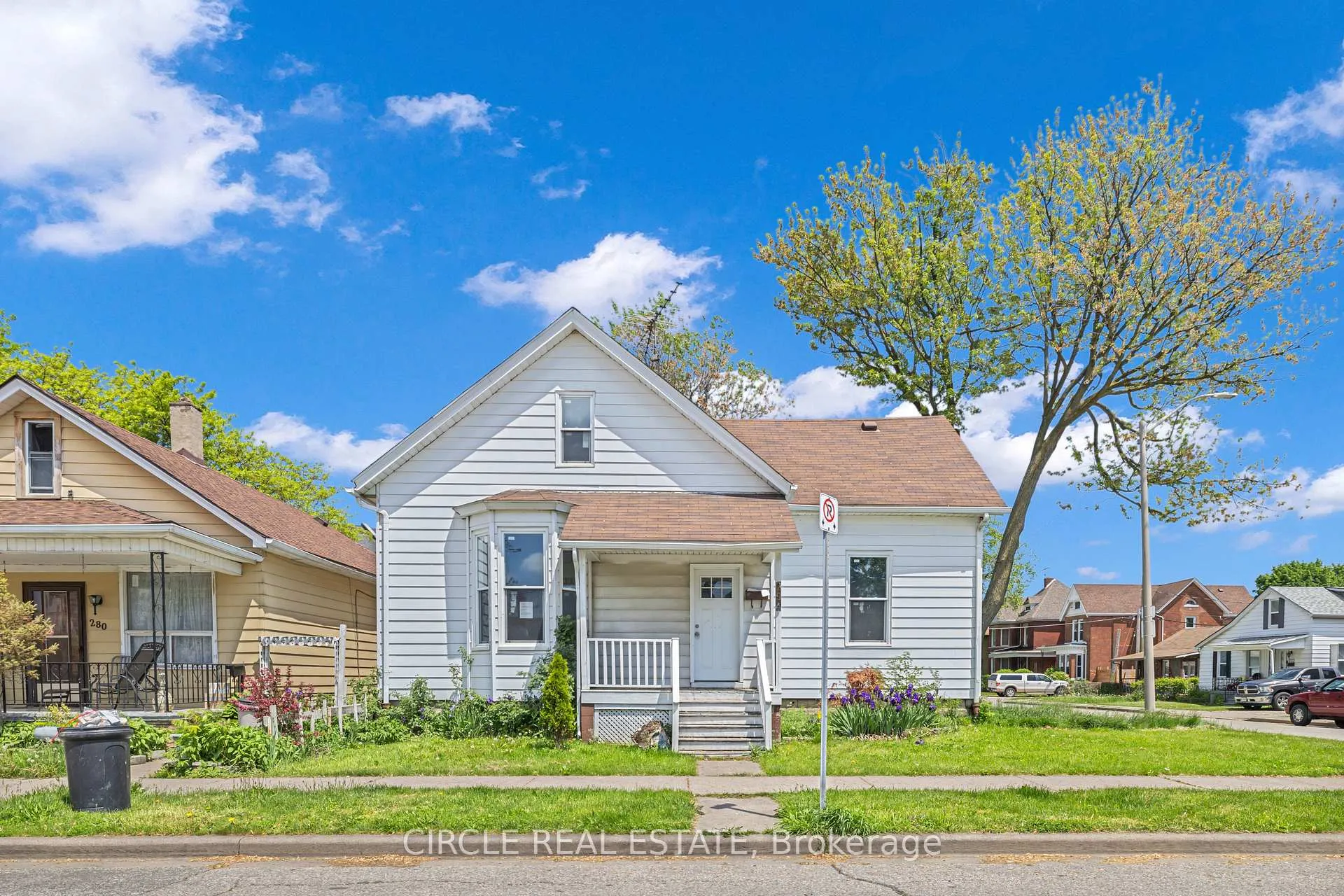Front of 294 Louis Avenue