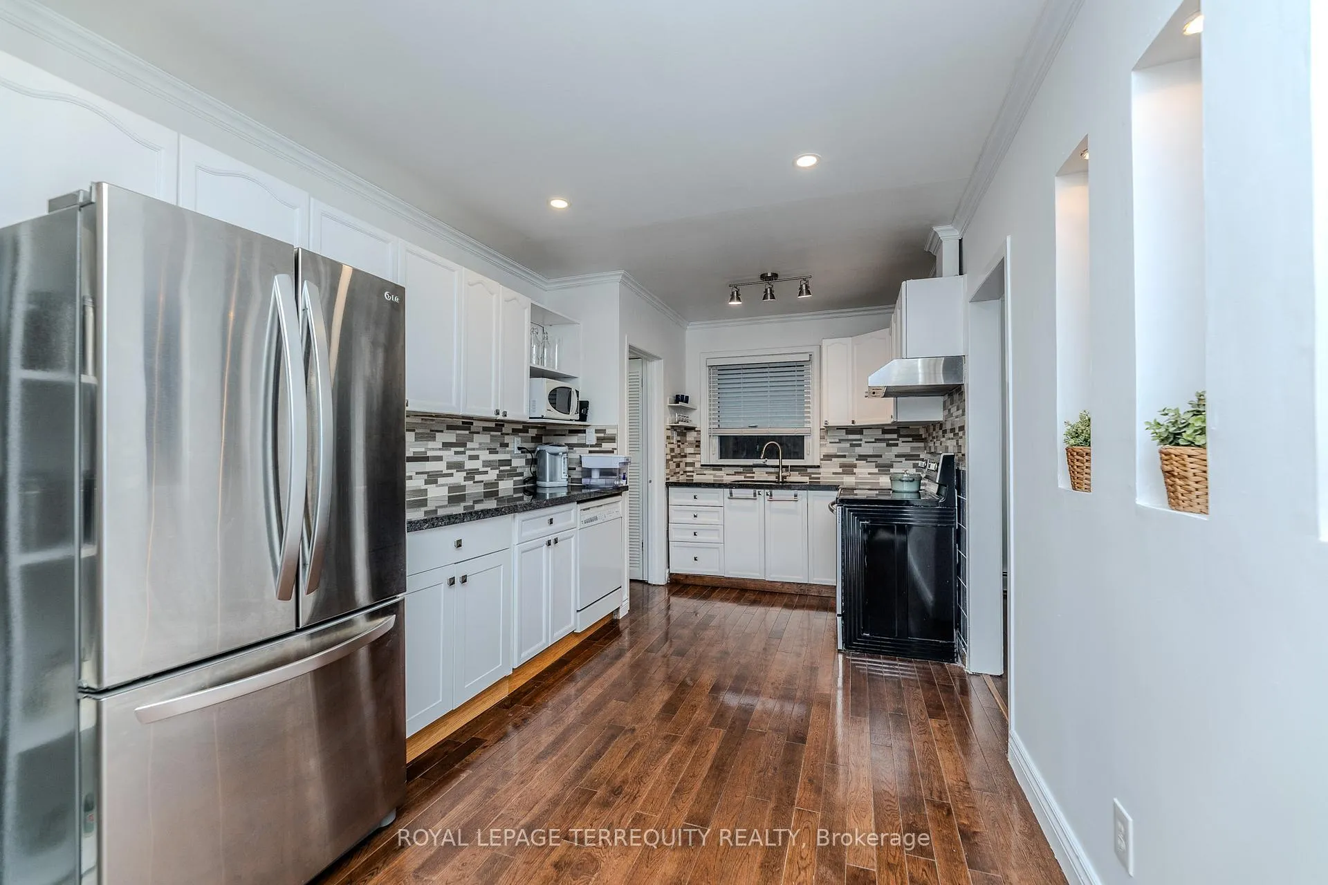 Photo 10 of 96 Talmage Avenue, Richmond Hill, Crosby — HOMEH