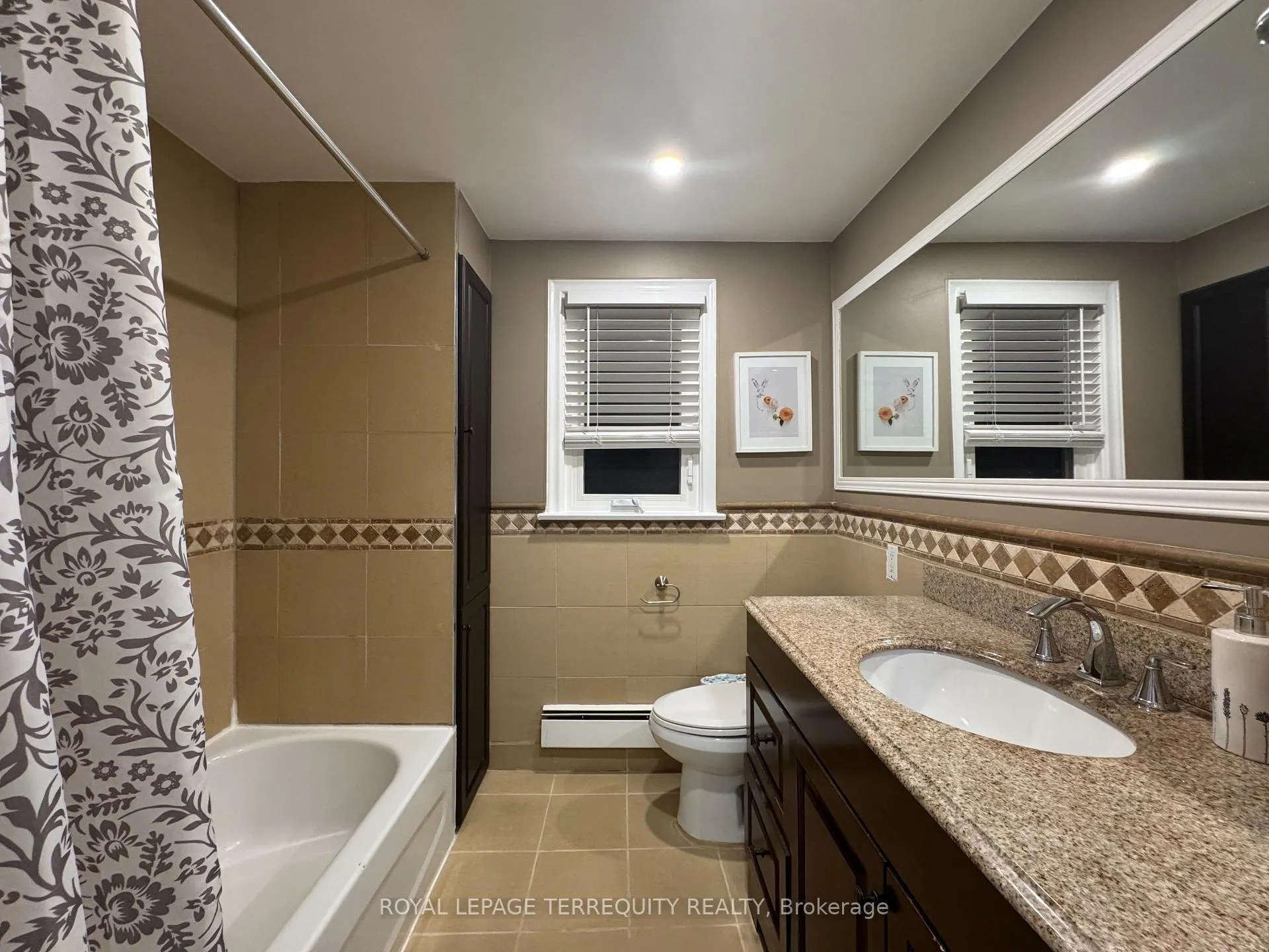 Photo 23 of 96 Talmage Avenue, Richmond Hill, Crosby — HOMEH