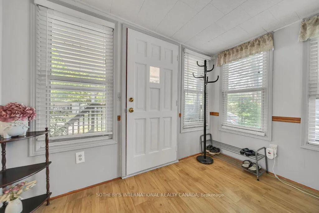 Photo 6 of Unit 9, 580 Beaver Creek Road, Waterloo — HOMEH