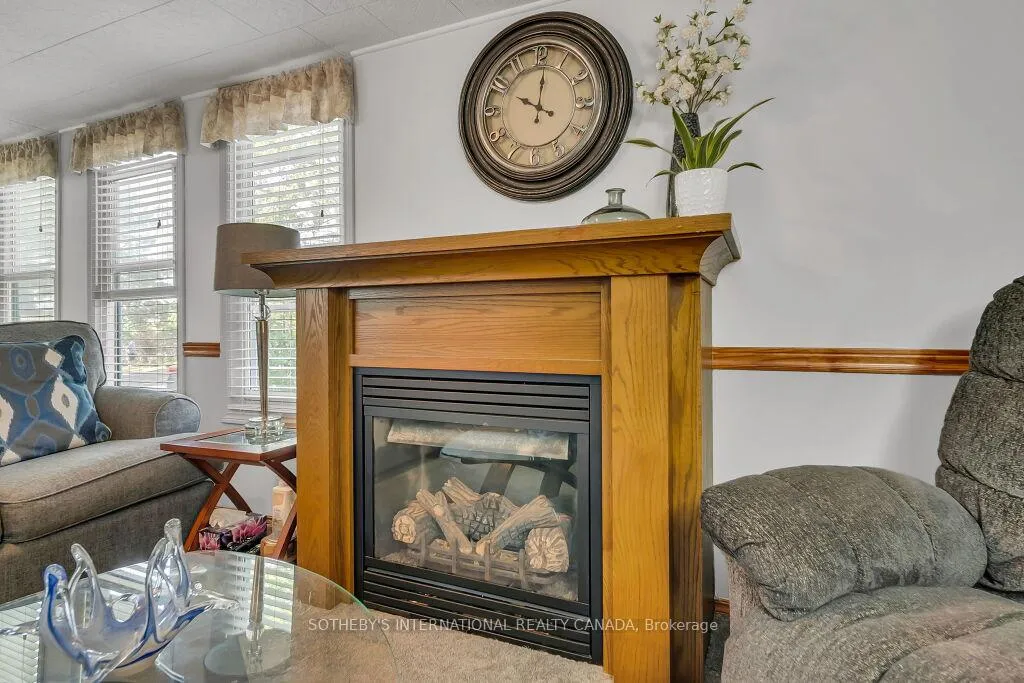 Photo 10 of Unit 9, 580 Beaver Creek Road, Waterloo — HOMEH