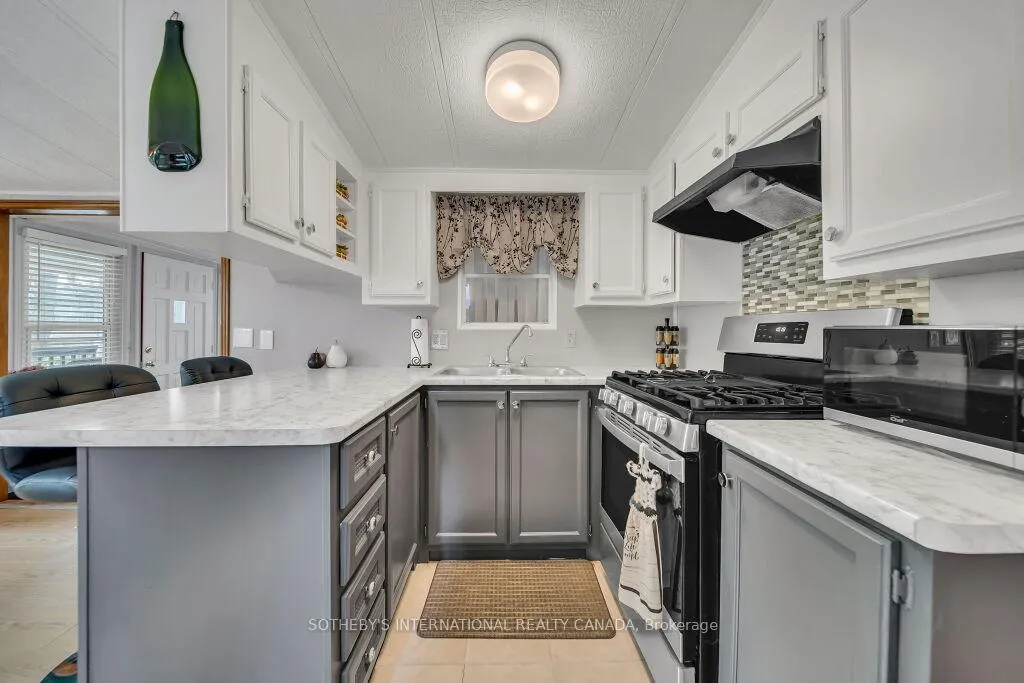 Photo 14 of Unit 9, 580 Beaver Creek Road, Waterloo — HOMEH