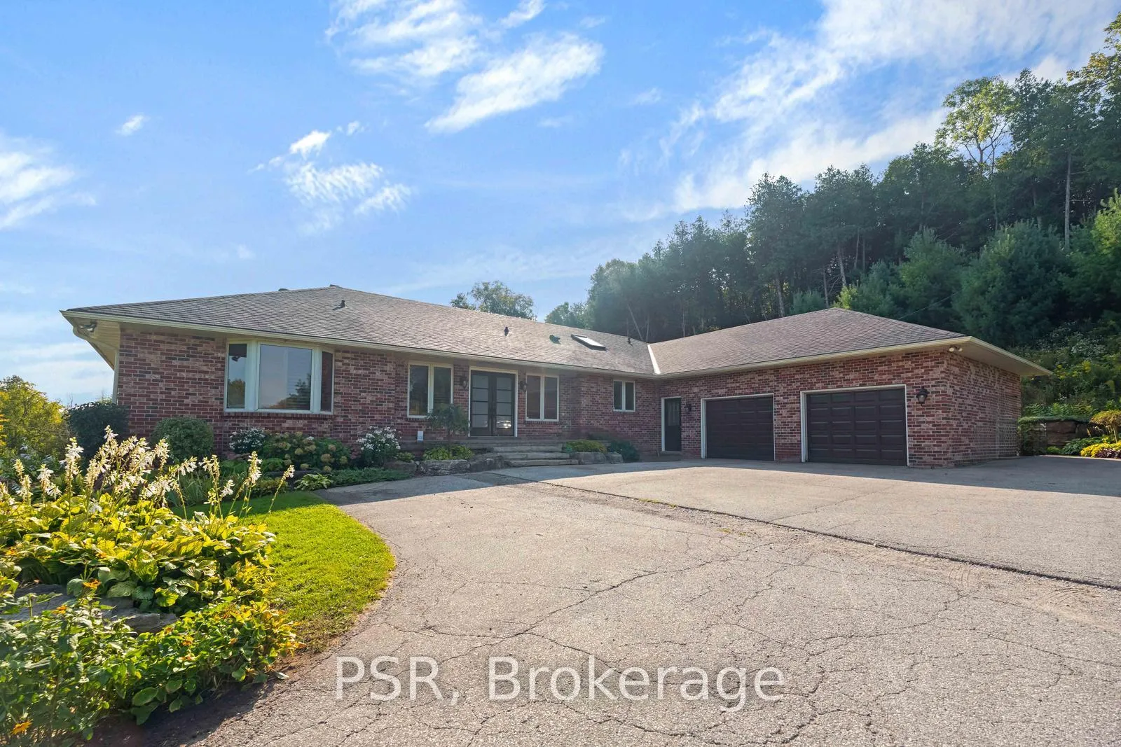 Photo 3 of 17397 Humber Station Road, Caledon, Rural Caledon — HOMEH