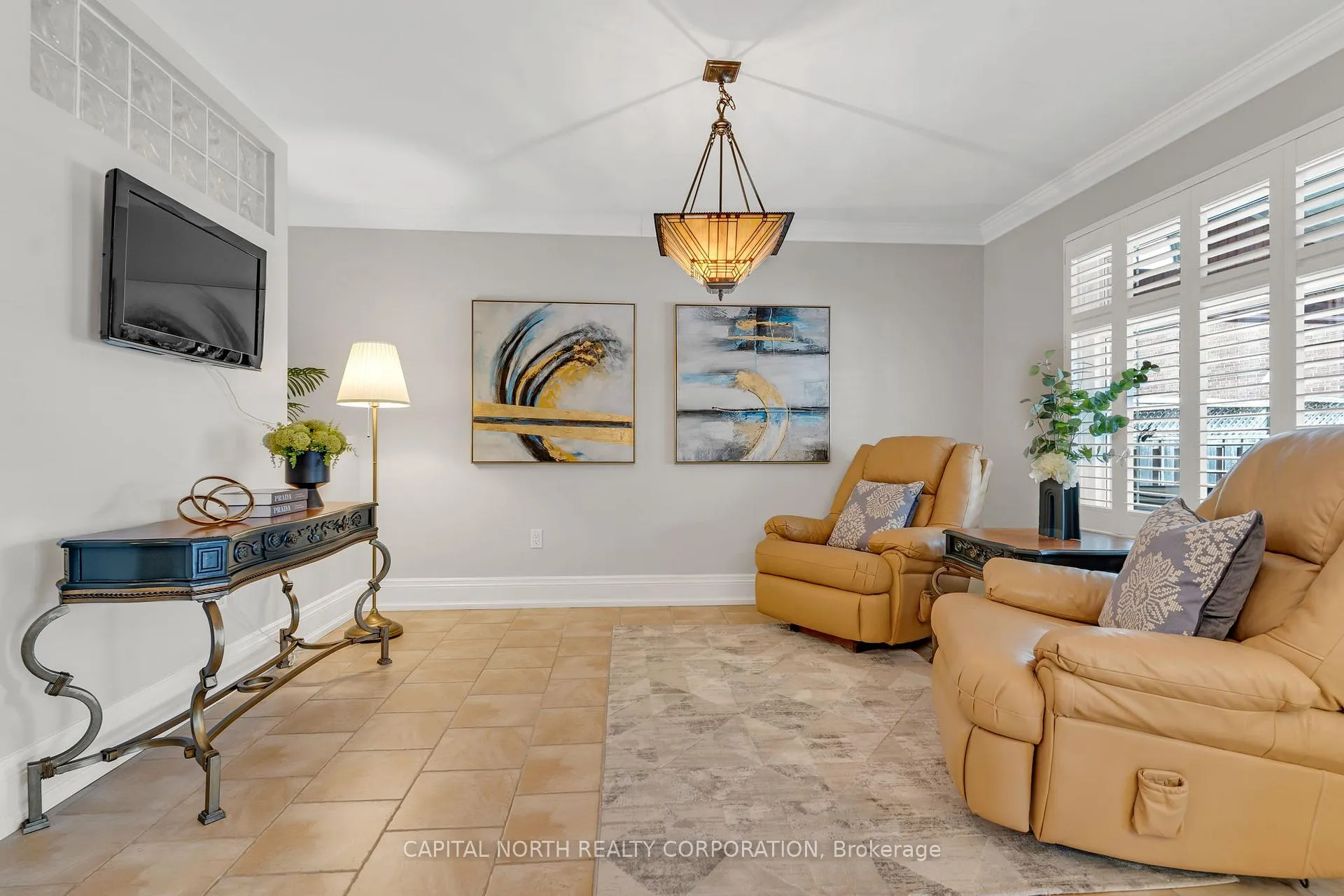 Photo 9 of 65 Sherbourne Drive, Vaughan, Maple — HOMEH