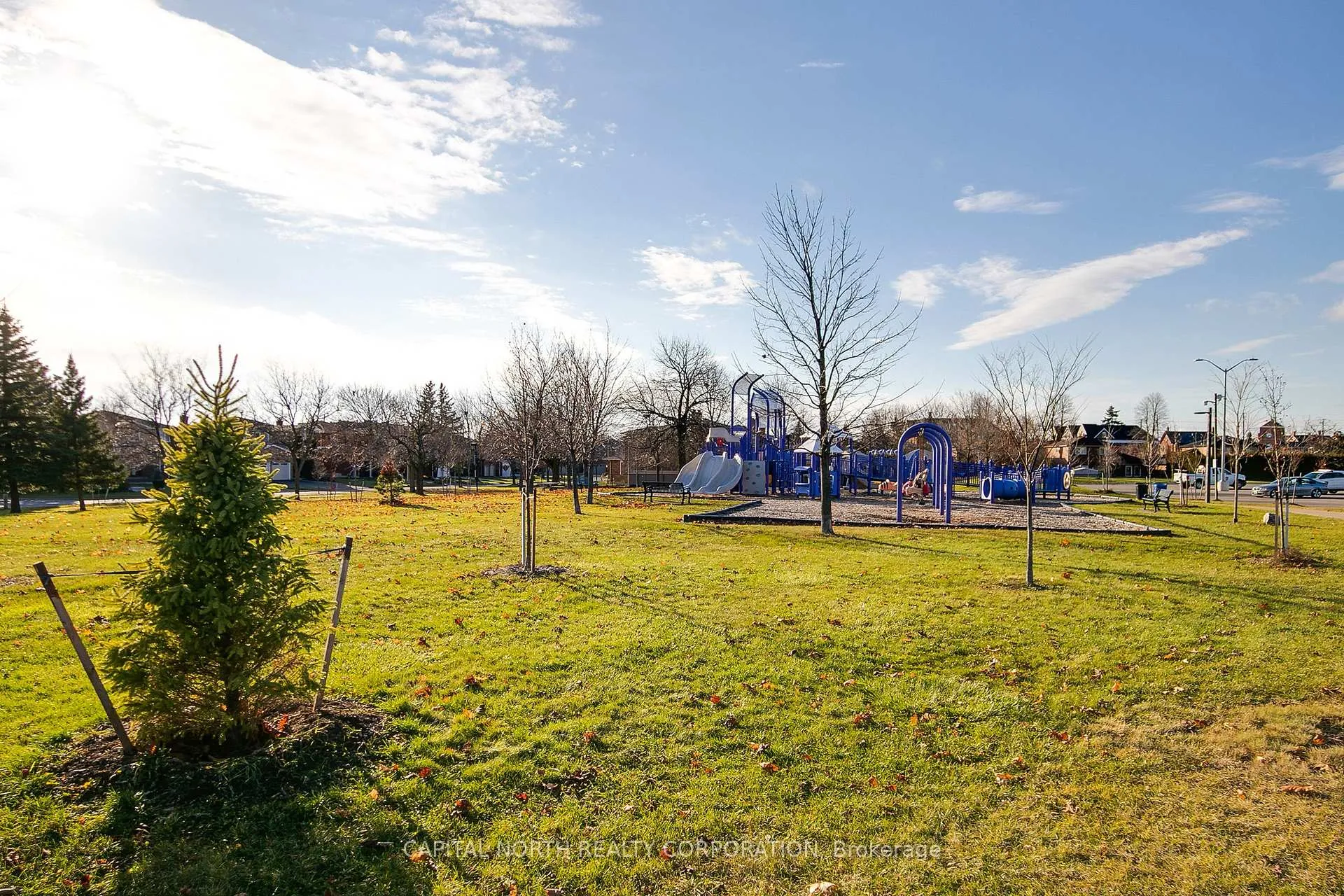 Photo 26 of 65 Sherbourne Drive, Vaughan, Maple — HOMEH