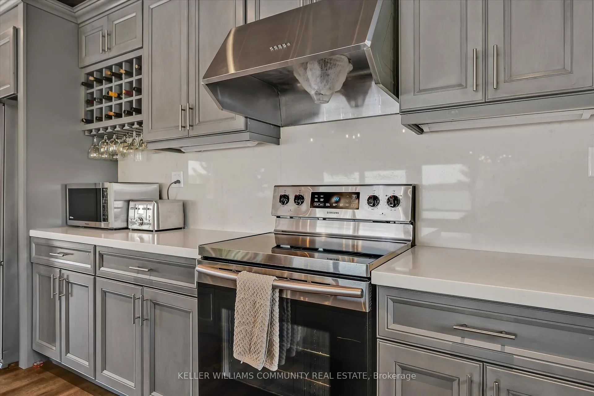 Photo 11 of 754 Hawkins Road, Douro-Dummer — HOMEH