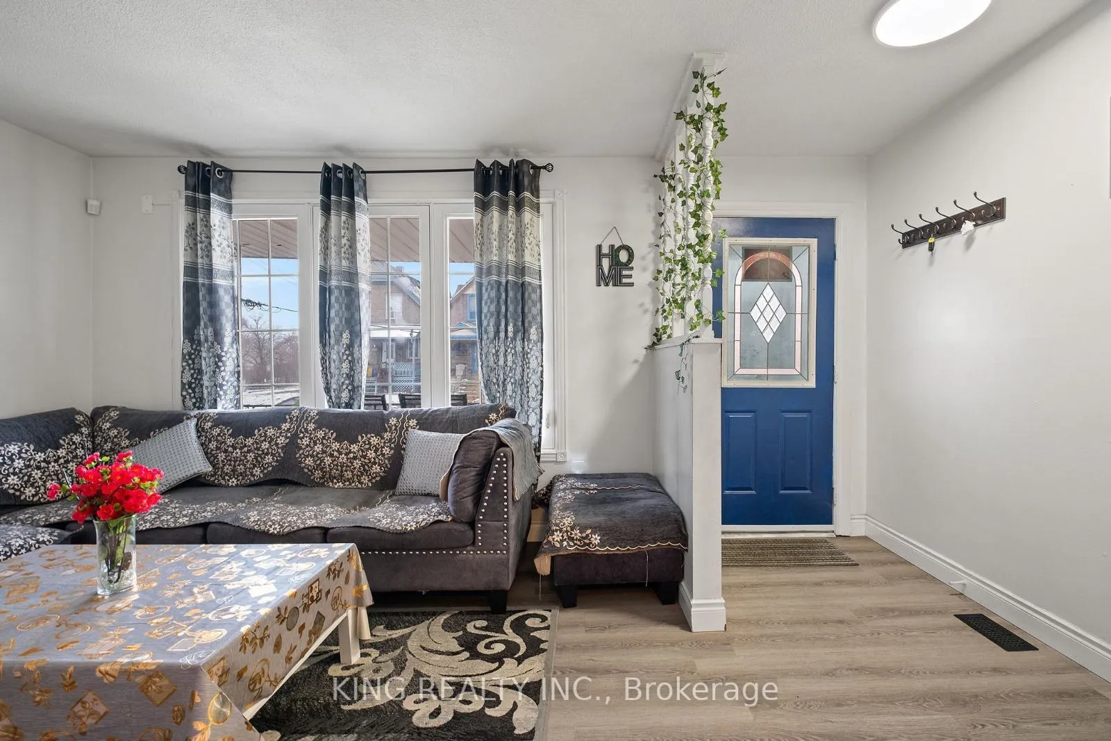 Photo 4 of 229 Picton Street, Hamilton, North End — HOMEH