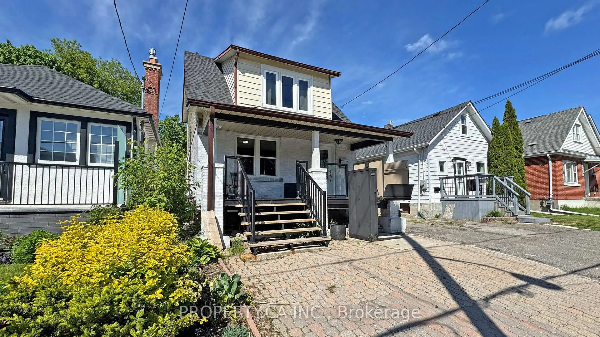 Photo 4 of 106 Park Road S, Oshawa, Vanier — HOMEH
