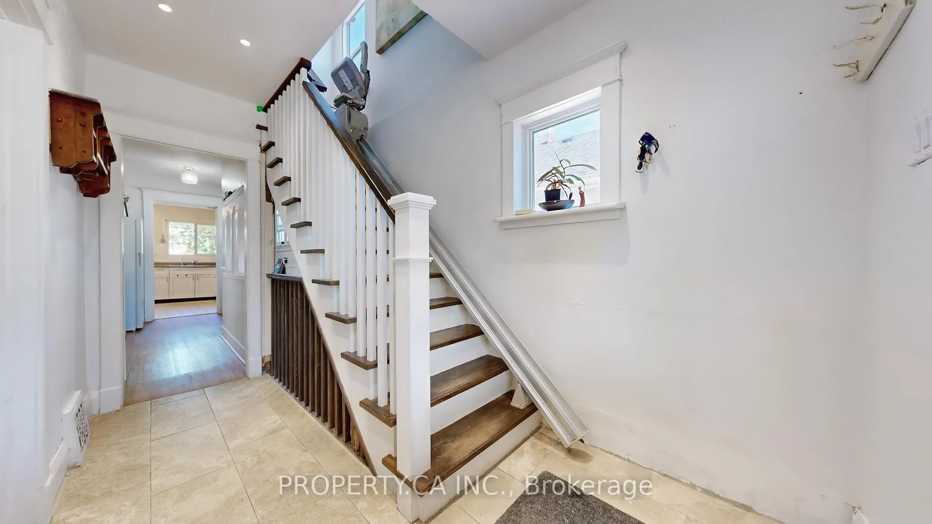 Photo 29 of 106 Park Road S, Oshawa, Vanier — HOMEH
