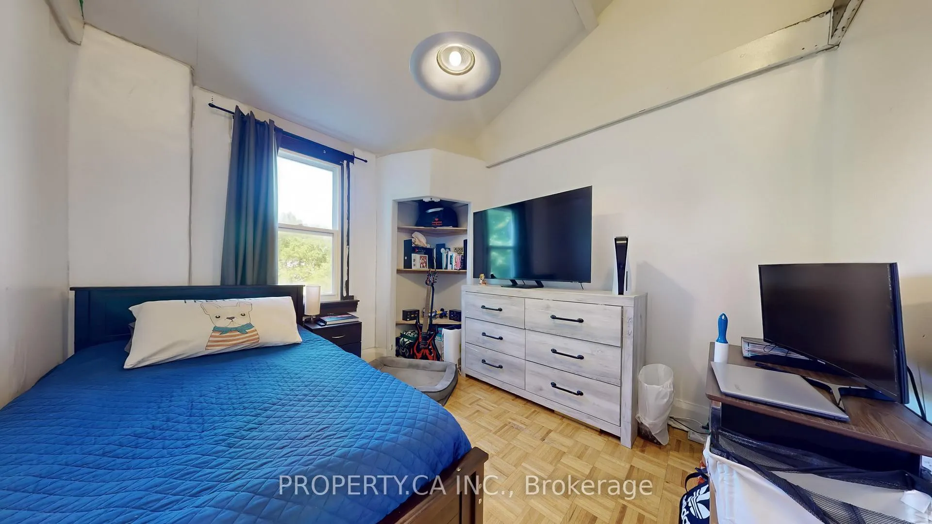 Photo 32 of 106 Park Road S, Oshawa, Vanier — HOMEH