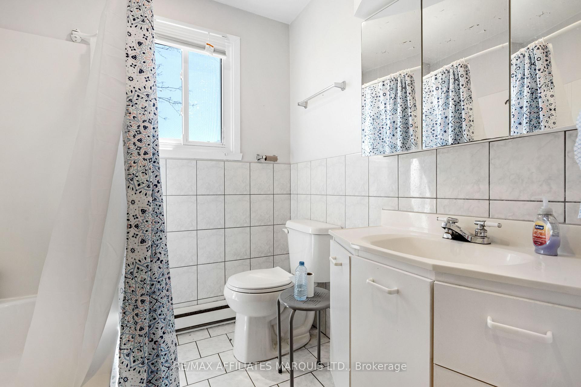 Photo 16 of 1409 Second Street E, Cornwall — HOMEH