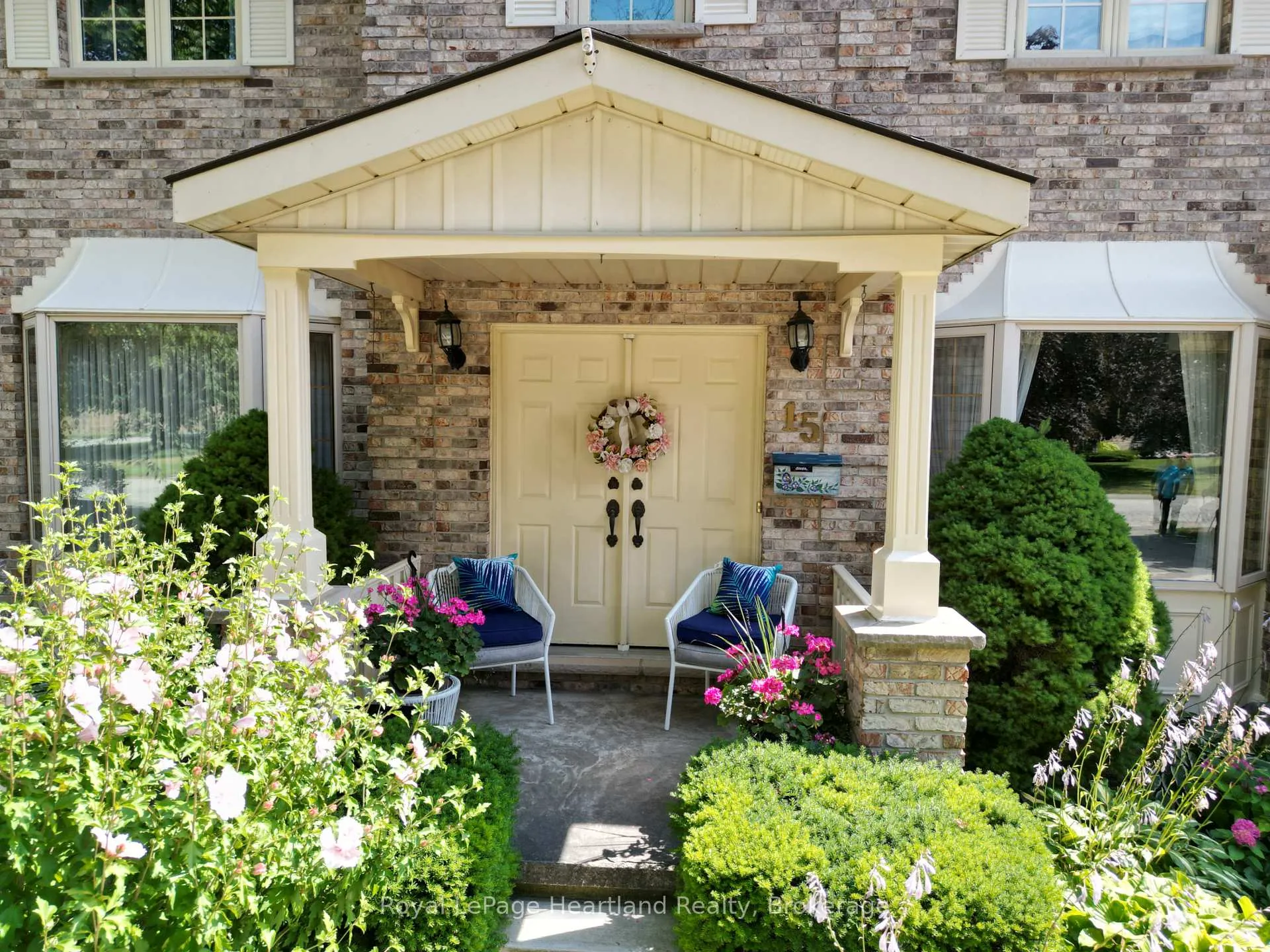 Photo 5 of 15 Kingscourt Crescent, South Huron, Exeter — HOMEH