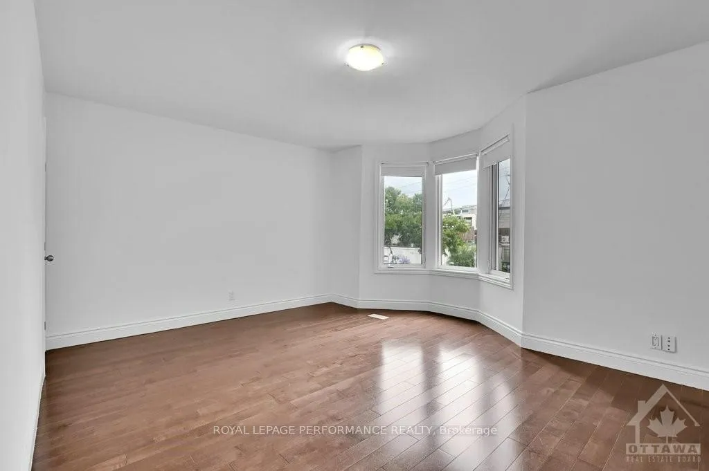 Photo 15 of 58 Clarey Avenue, Ottawa, Glebe — HOMEH