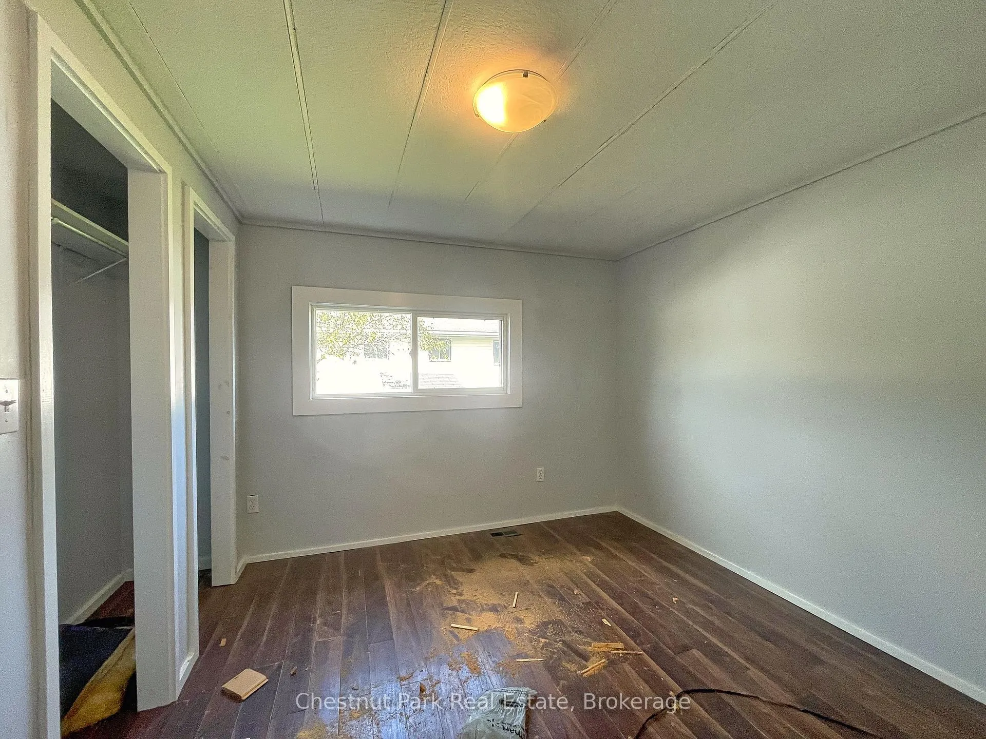 Photo 13 of 383 Thompson Street, Meaford — HOMEH