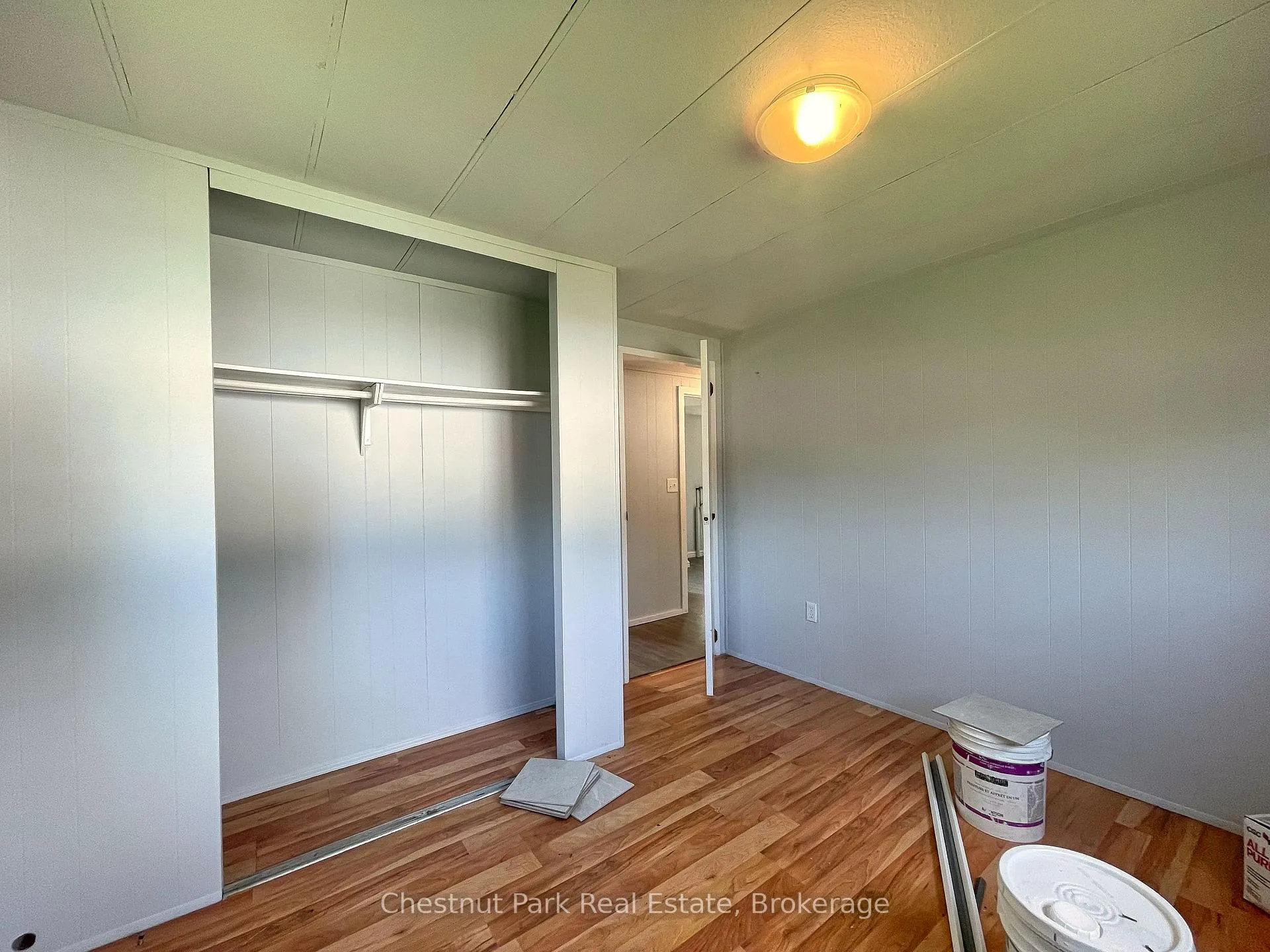 Photo 25 of 383 Thompson Street, Meaford — HOMEH