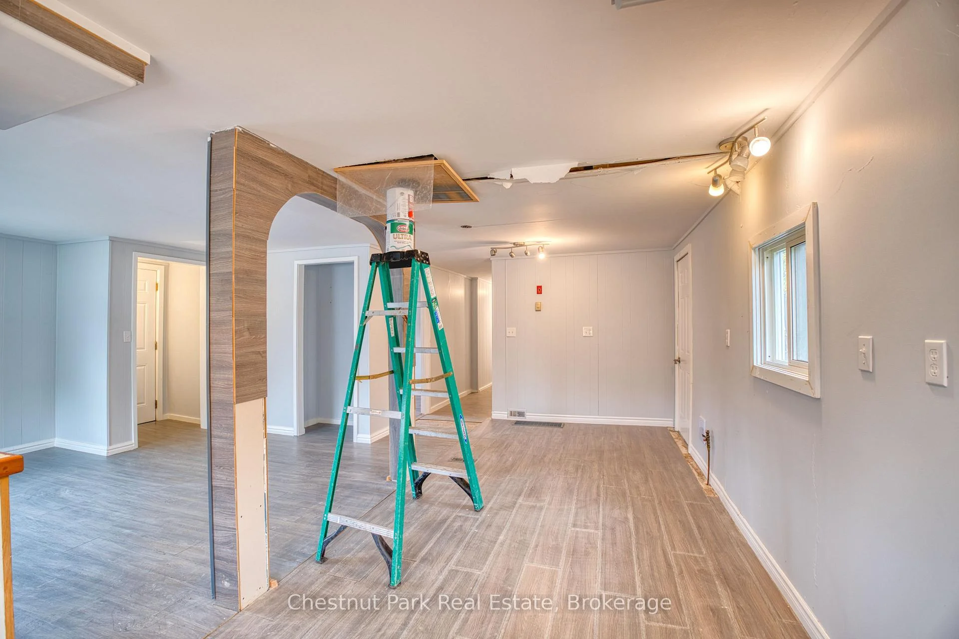 Photo 12 of 383 Thompson Street, Meaford — HOMEH