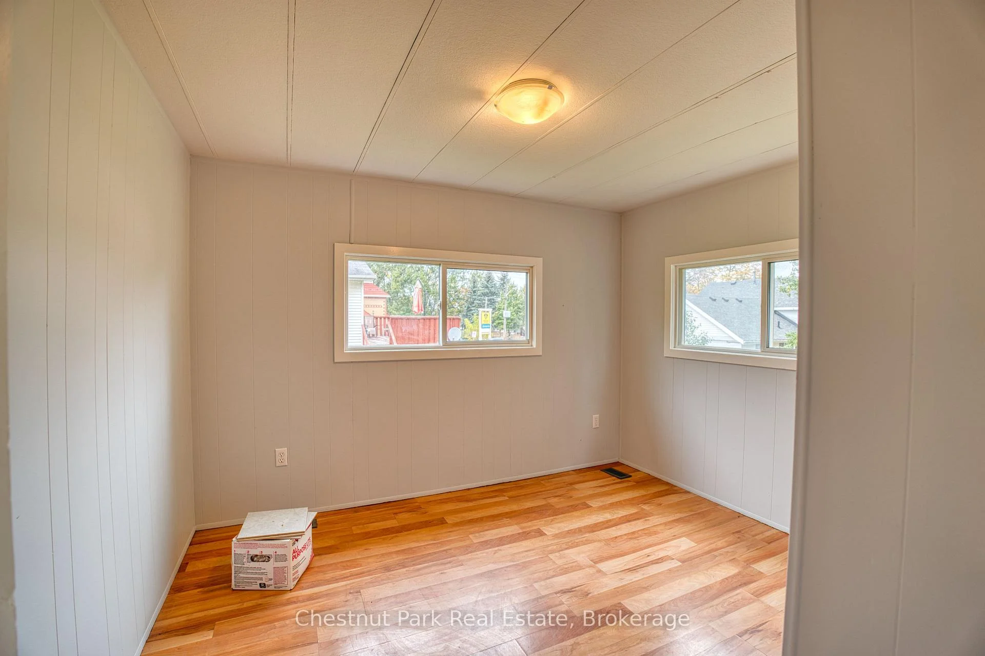 Photo 24 of 383 Thompson Street, Meaford — HOMEH