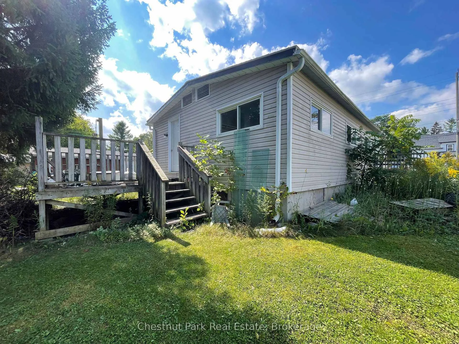 Photo 30 of 383 Thompson Street, Meaford — HOMEH