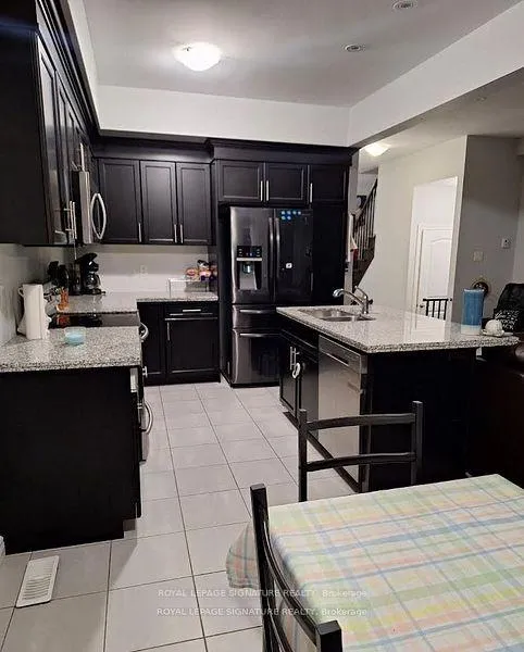 Photo 4 of Unit 4, 98 Shoreview Place, Hamilton, Stoney Creek — HOMEH