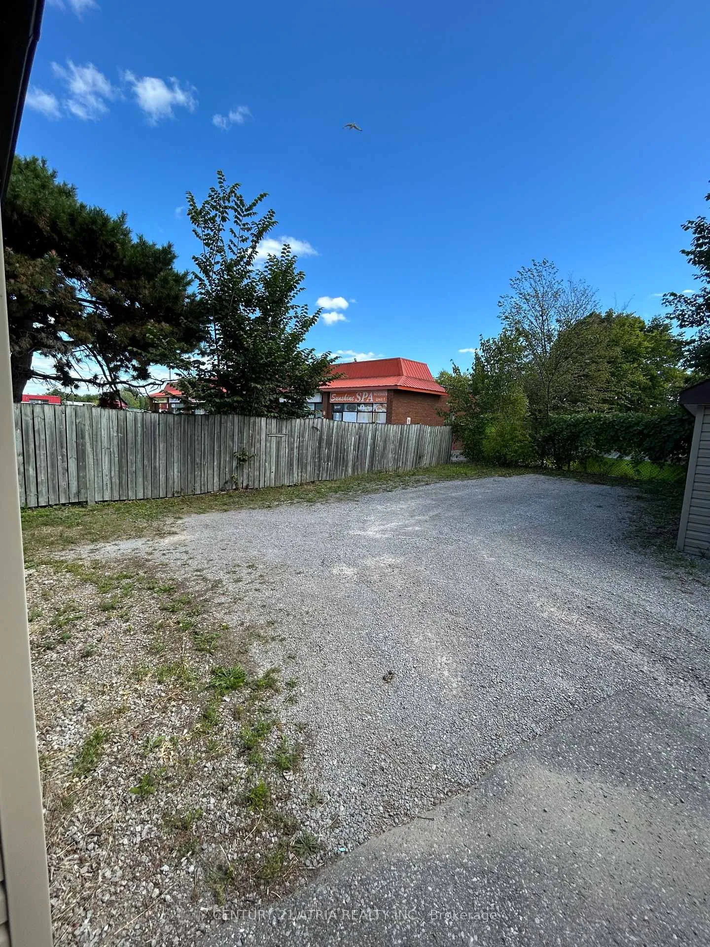 Photo 12 of 41 Bloor Street E, Oshawa, Lakeview — HOMEH