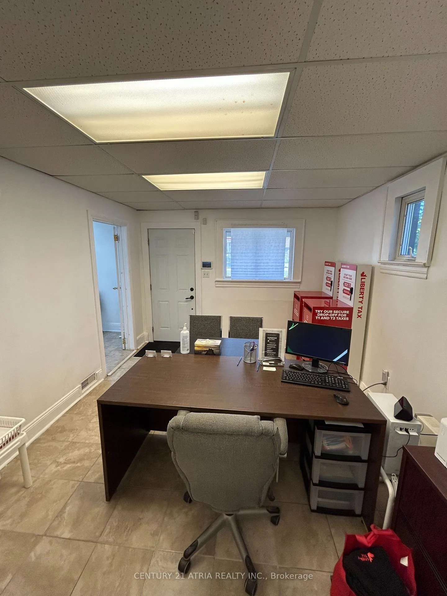 Photo 16 of 41 Bloor Street E, Oshawa, Lakeview — HOMEH
