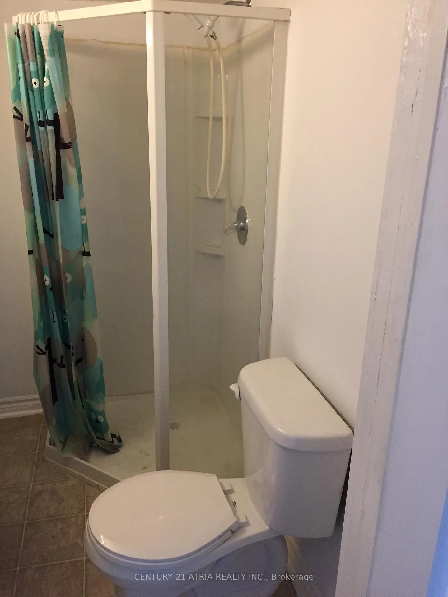 Photo 32 of 41 Bloor Street E, Oshawa, Lakeview — HOMEH