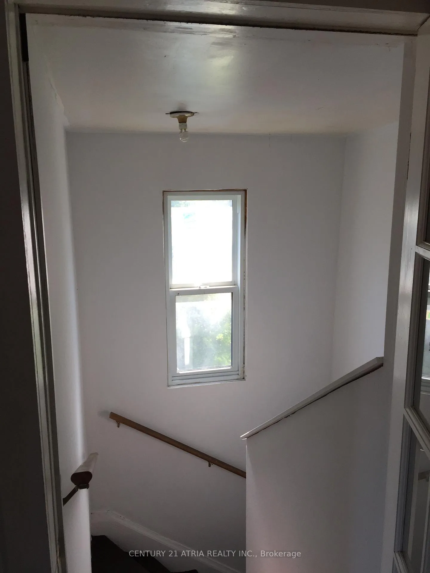 Photo 36 of 41 Bloor Street E, Oshawa, Lakeview — HOMEH